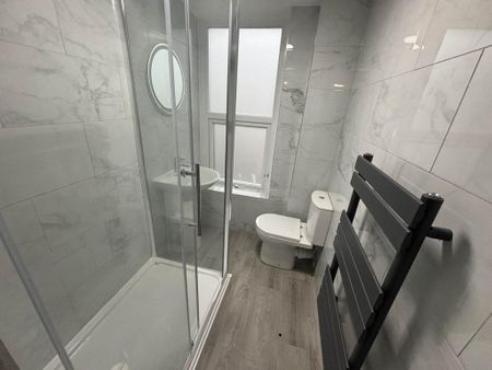 6 bedroom house to rent - Photo 4