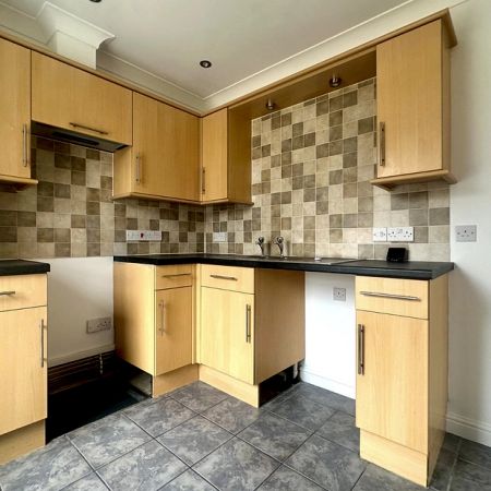 Brent House, Paddock Road, Birchington, CT7 9RJ, Kent - Photo 4