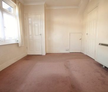 Cranleigh Road, Feltham, Middlesex,TW13 - Photo 6