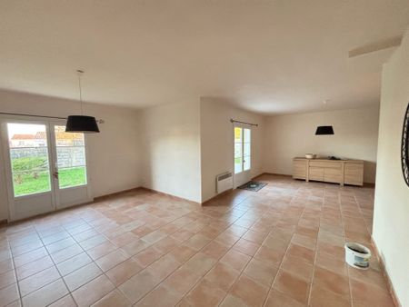 Location Maison 4 pièces 98m² LES SABLES D’OLONNE 85340 - Photo 5