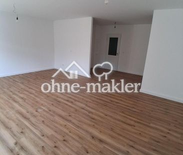 Schöne neu errichtete 3 bis 4 Zimmer-Dachgeschosswohnung mit geh. I... - Foto 1