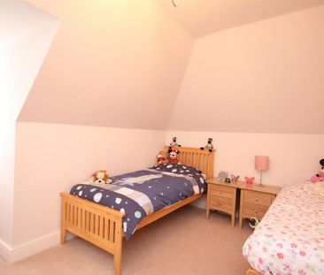 2 bedroom penthouse to rent - Photo 6