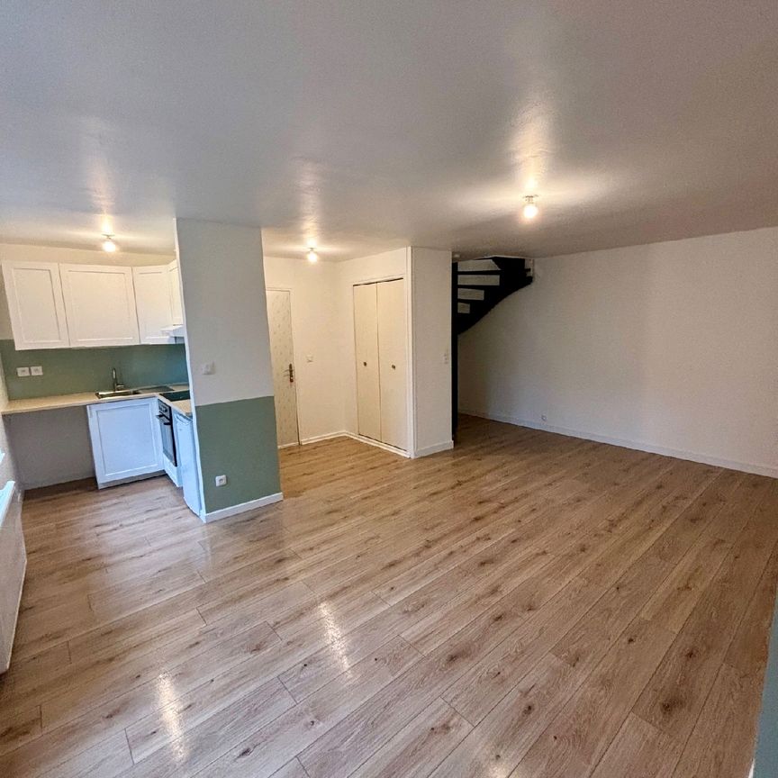 Location Appartement 2 pièces 51m² L AIGLE 61300 - Photo 1
