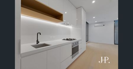 Stylish New One- Bedroom Apartment in Prime Box Hill Location - Photo 3