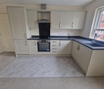 2 bedroom apartment to rent - Photo 3