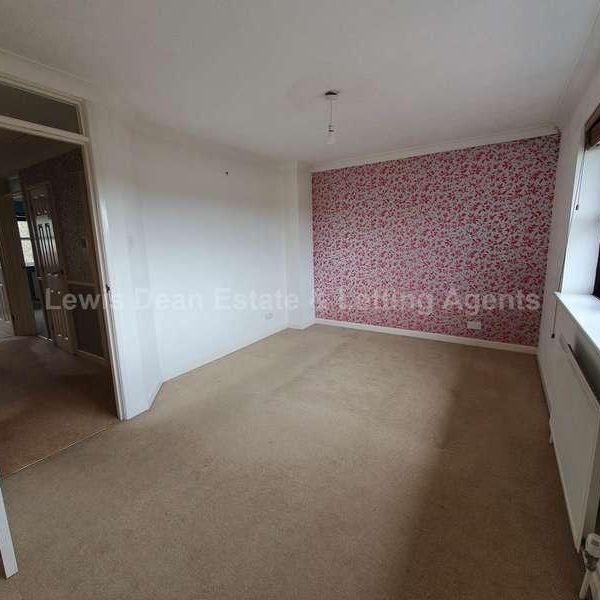 Fosters Spring, Lytchett Matravers, BH16 - Photo 1