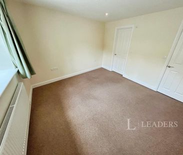 2 bedroom townhouse to rent - Photo 4