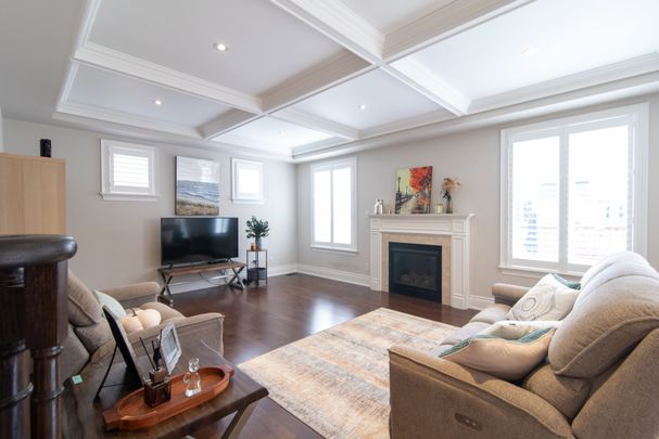 For Lease - 2128 Lillykin Street, Oakville, Ontario - Photo 1