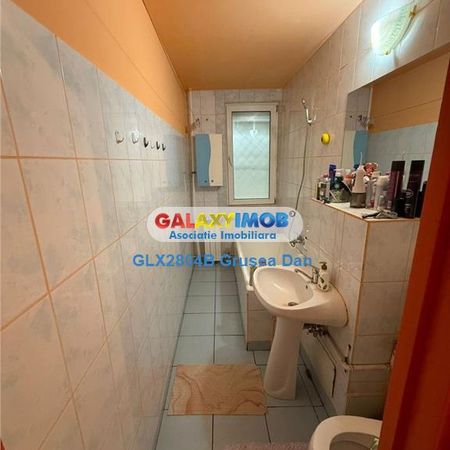 politehnica | garsoniera 38mp | 1980 | pat cada | metrou parcare - Fotografie 3