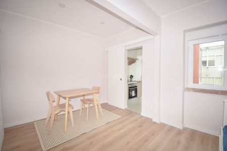 Arrendamento - Apartamento T1 - Moscavide - Lisboa - Photo 2