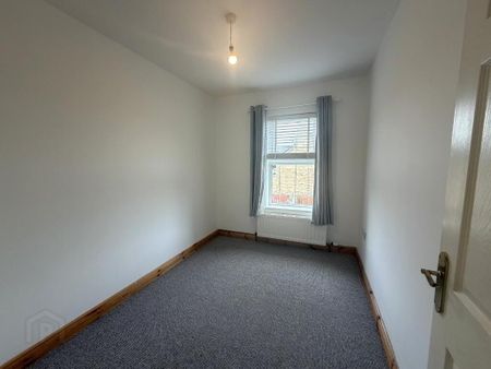 44 Rossdale, Ballymena, BT42 2SA - Photo 5