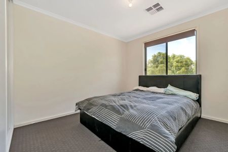 2/1584 Main North Road, - Photo 4