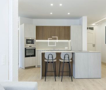 Excellent 4 Bedroom apartment for rent in Sant Francesc, Valencia - Photo 4