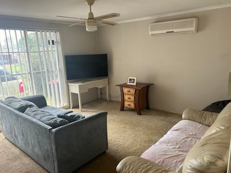 Claremont Meadows - Photo 3