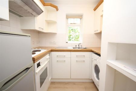 1 bedroom flat to rent - Photo 4