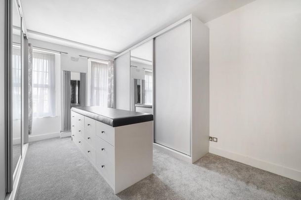 4 bedroom flat to rent - Photo 1
