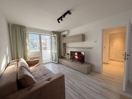 Apartament 2 camere renovat 2025, bloc 1976 – Sălăjan - Photo 3