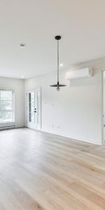 3 CH - 1 SDB - Sainte-Agathe-des-Monts - $1,850 /mo - Photo 3