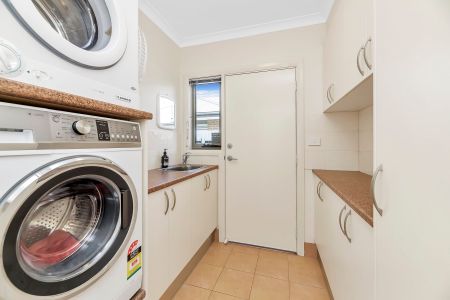 38 Zakharov Avenue, Forde ACT 2914 - House For Rent | Domain - Photo 4