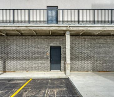 For Lease - 4300 Laurier Parkway Unit# 215, LaSalle, Ontario - Photo 6