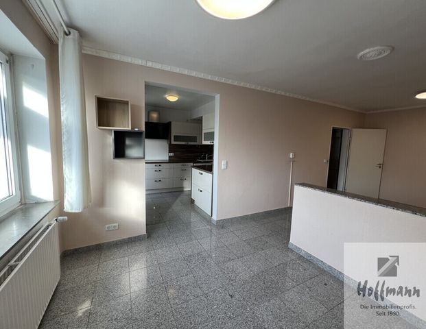 137 m² Wohnkomfort mit zwei Balkonen und moderner Küche - Photo 1