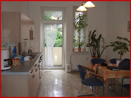 ** huesch-immobilien.de** 2,5 Raumwohnung mit Balkon in ruhiger Wohnstraße in E.-Frohnhausen! - Photo 2