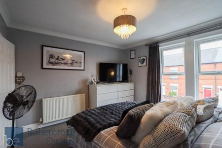 2 bedroom terraced house to rent - Photo 2