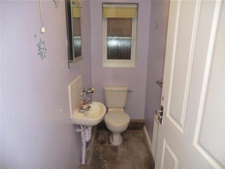 3 bedroom house to rent - Photo 3