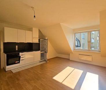 Charmante 2-Zimmer-Wohnung in ruhiger Innenhoflage - nähe Elterlein... - Photo 2