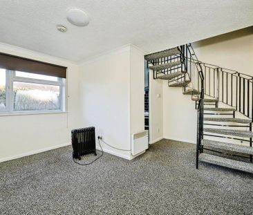 1 bedroom property to rent - Photo 1