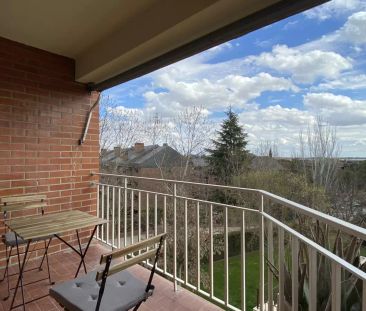 3-bedroom apartment for rent in Pozuelo de Alarcón, bills included, perfect for professionals. - Foto 1