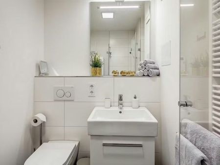 Calle Fray Diego de Cádiz, Sevilla, Andalusia 41003 - Photo 4