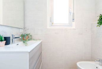 Wonderful single room in Via Riccardo Pitteri