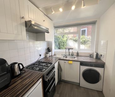 Roberts Road, Exeter - Photo 6