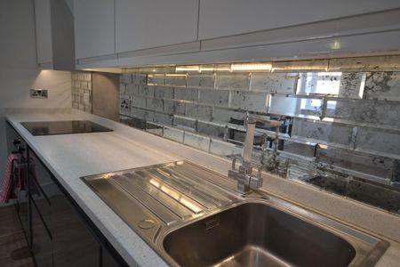 2 bedroom flat to rent - Photo 5