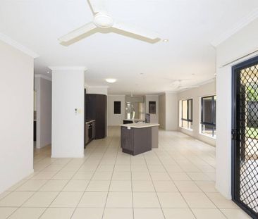 Large Quality Family Home - 4 Bedrooms + Study - Side Access - Photo 1