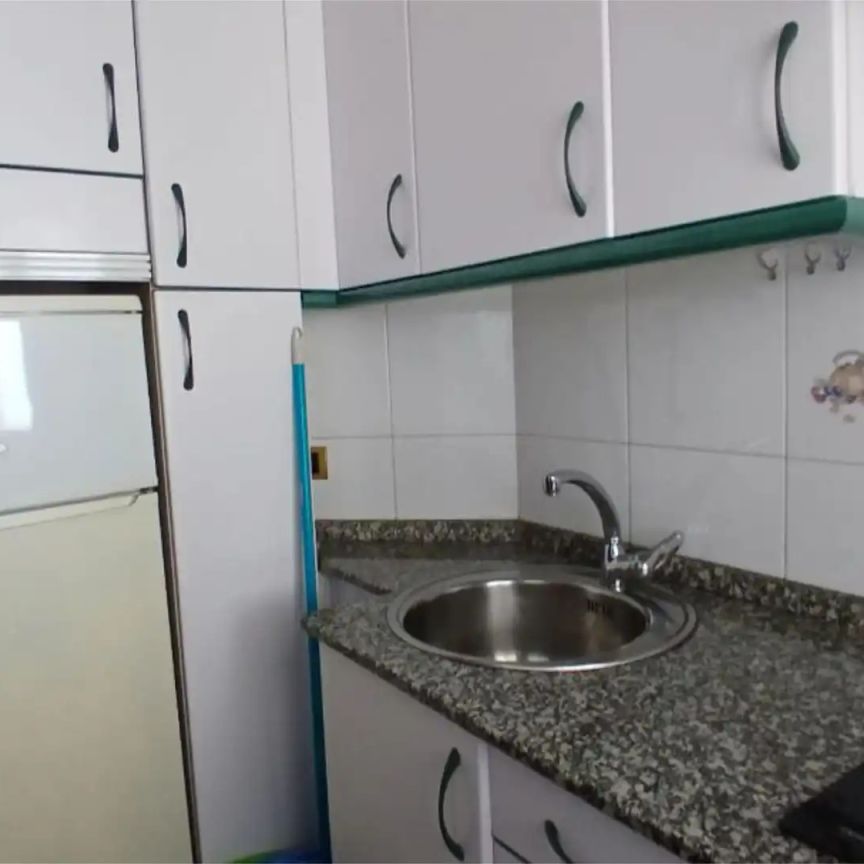 Apartamento de alquiler en Rúa de María Auxiliadora, 3, Centro - Areal - Photo 1