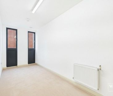 3 bedroom apartment to rent - Photo 6