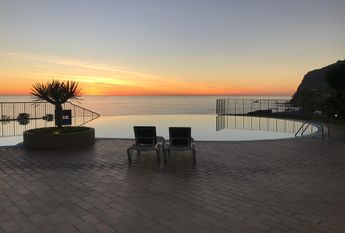 4 QUARTOS | ESTRADA MONUMENTAL | FUNCHAL