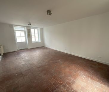 Location Appartement 3 pièces 74m² BOURGES 18000 - Photo 1
