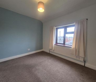 2 bedroom detached house to rent - Photo 4