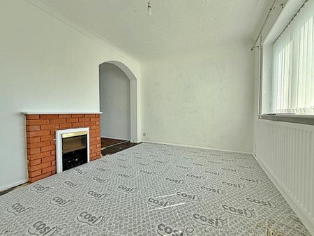 3 bedroom House To Let - Photo 2