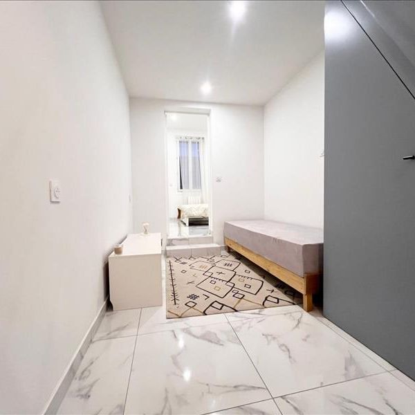 2 pièces - Meublé - 27,26 m² - 1er étage - Colocation non autorisée - Photo 1