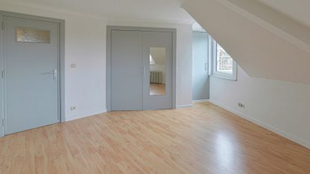 Penthouse te huur in Woluwe-Saint-Lambert - Photo 2
