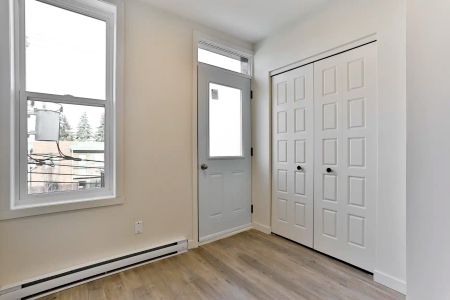 2110-2120 Rue Fullum — 5-1/2 - Photo 5