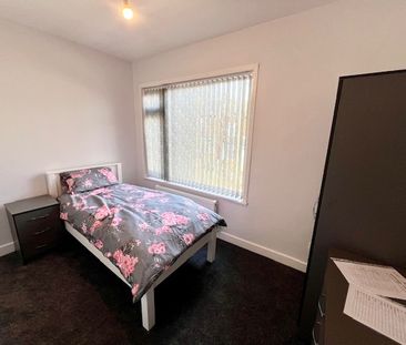 Room in a Shared House, Dean Road, B23 - Photo 3