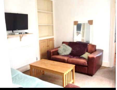 5 bedroom house share to rent - Photo 2