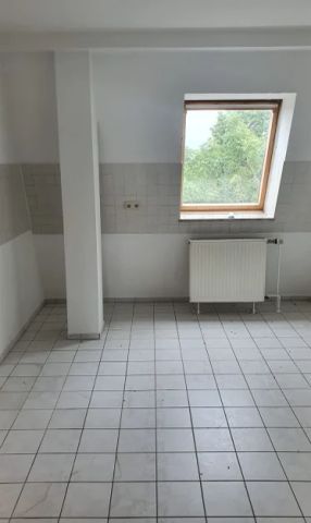 +++ Gemütliche Dachgeschosswohnung mit Tageslichtbad +++ - Foto 3