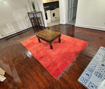 1 Bed Flat, Mornington Crescent, NW1 - Photo 3