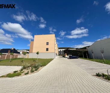 Pronájem bytu 1+kk v osobním vlastnictví 33 m², Beroun - Photo 4